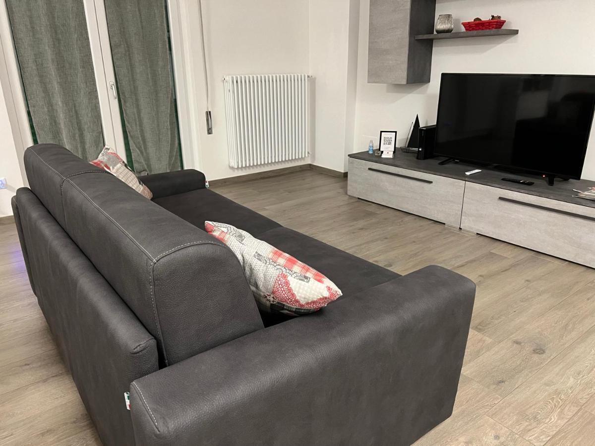 Il Barcaiolo Apartment Sarnico Luaran gambar