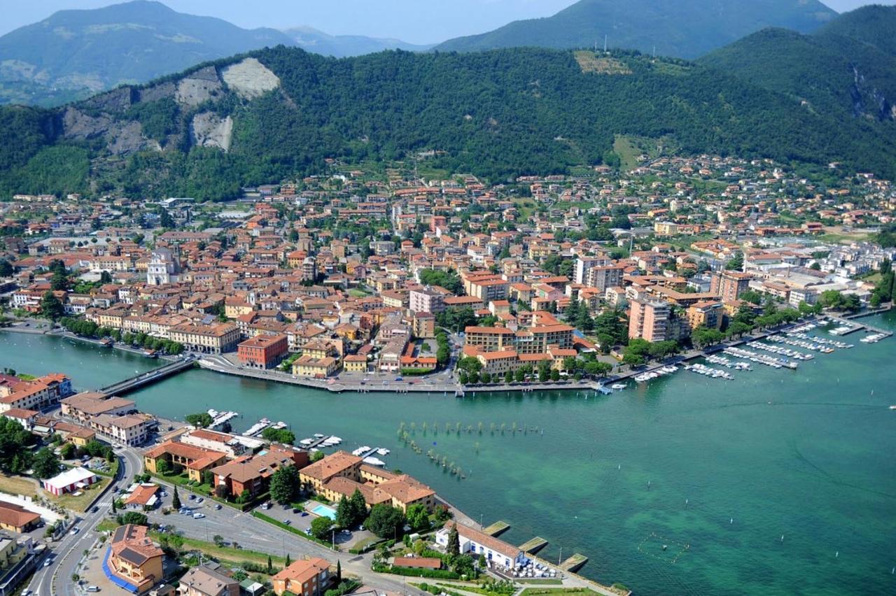 Il Barcaiolo Apartment Sarnico Luaran gambar
